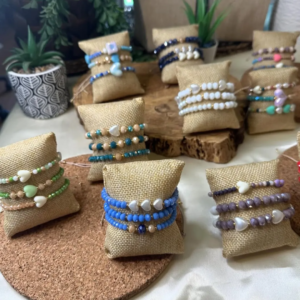collar delicado gold charms